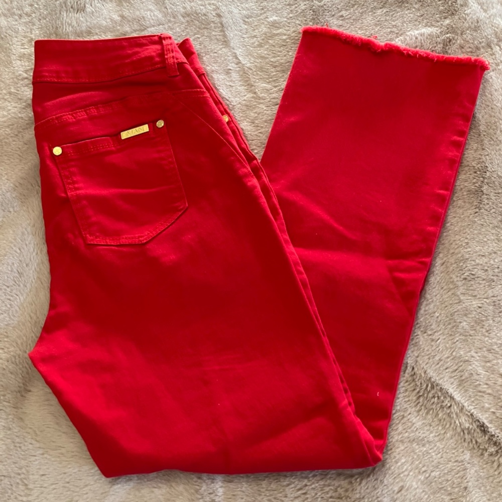 IMAN Global Chic Luxury Resort 360 Slim Crop Jean